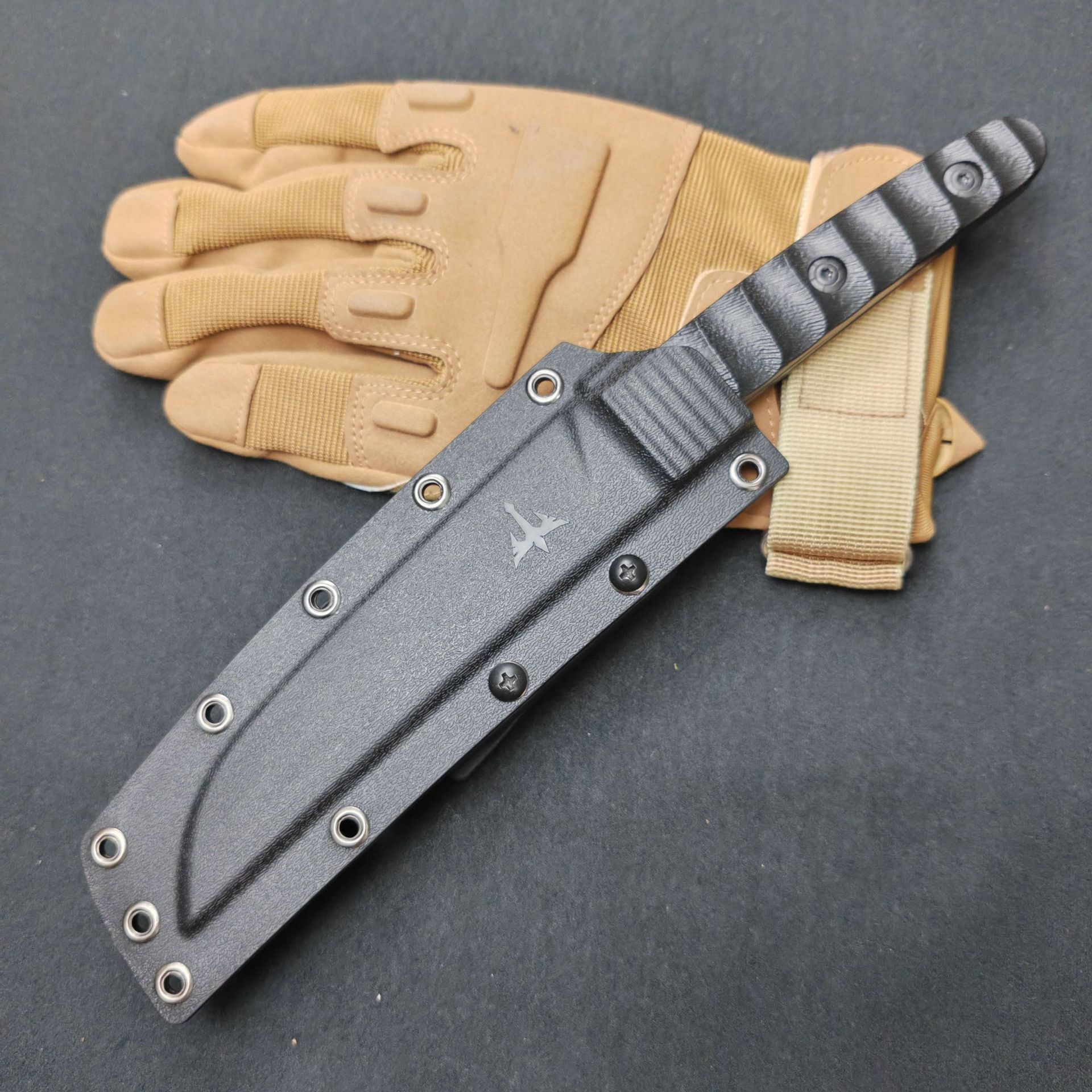 Kydex Sheath Knife Outdoor Sur - Dive Knife Titanium recensione e prezzo